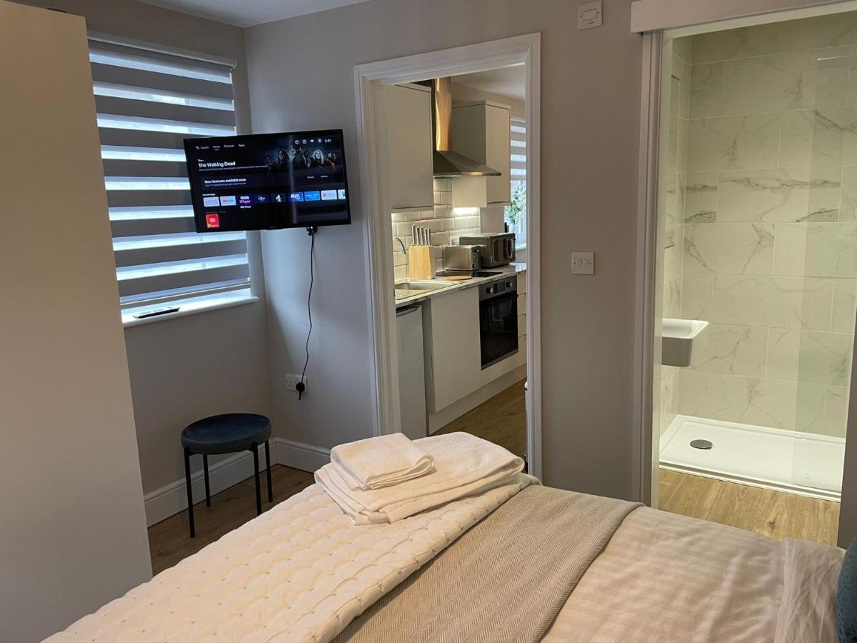 No 73 Aparthotel By Condokeeper Кеймбридж Екстериор снимка