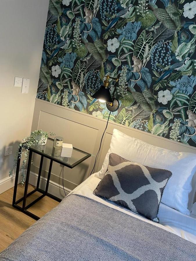 No 73 Aparthotel By Condokeeper Кеймбридж Екстериор снимка